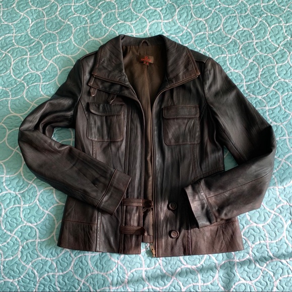 Danier Brown Leather Cargo Style Jacket - Picture 8 of 8